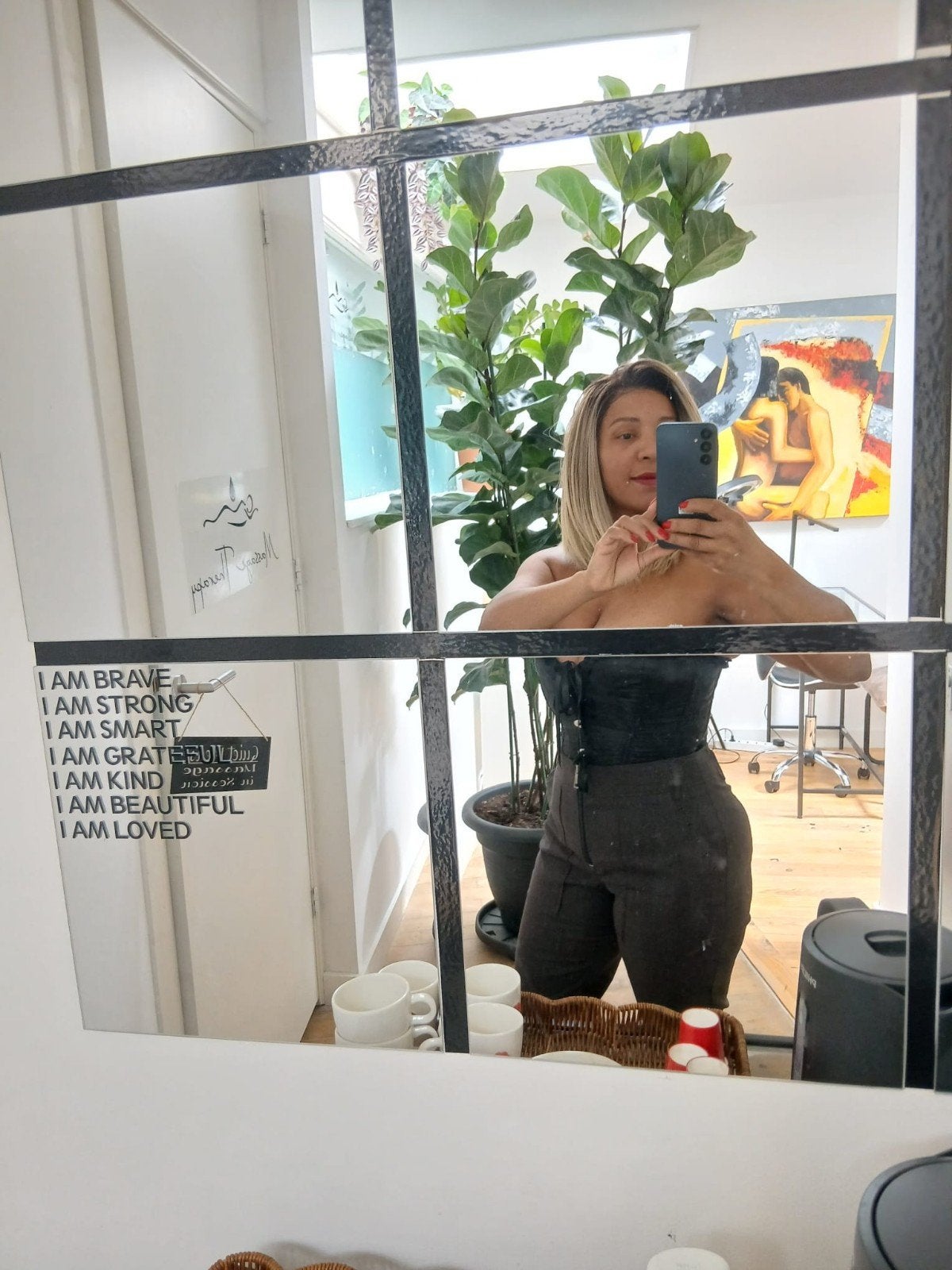 Massage ( appointment and info on WhatsApp 6 84711004), Diensten en Vakmensen, Welzijn | Masseurs en Massagesalons, Ontspanningsmassage