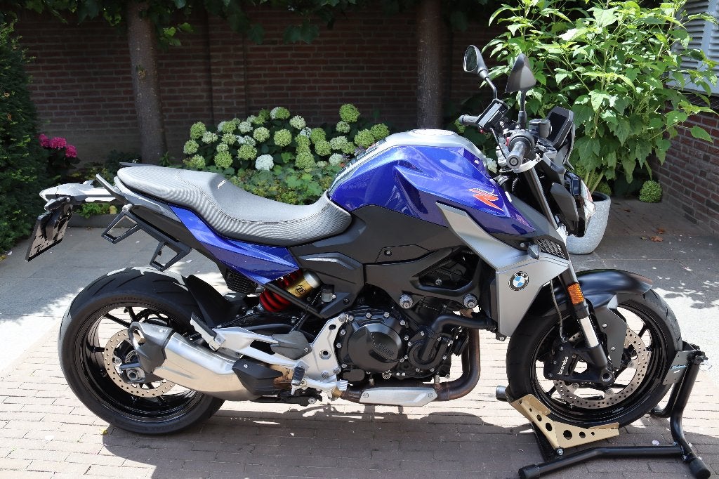 BMW F900R - Veel opties - Nieuwstaat!, 2 cilinders, Handvatverwarming, Motorrijbewijs A, 900 cc