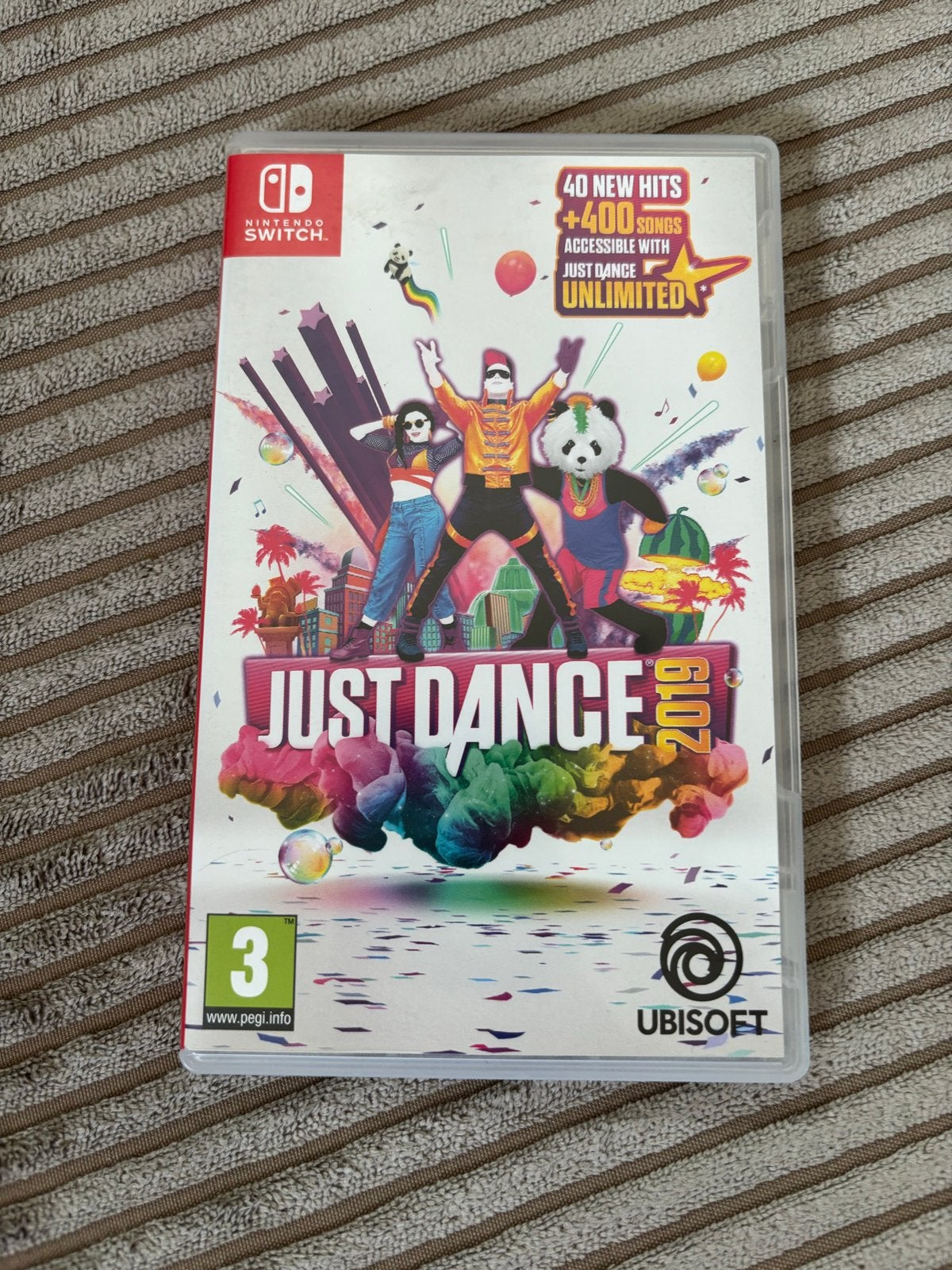 Just Dance 2019 Nintendo Switch - Dansgame met 40+ hits, Spelcomputers en Games, Games | Nintendo Switch, Muziek, Eén computer