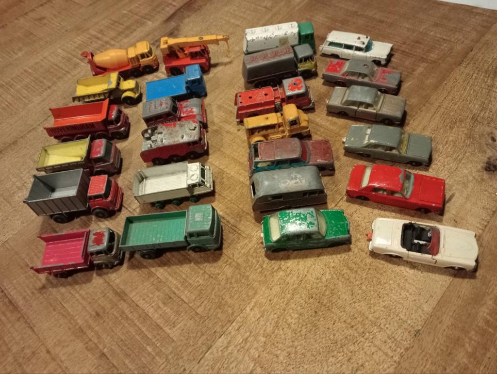 25 lesney matchbox autootjes, Ophalen of Verzenden, Gebruikt, Auto