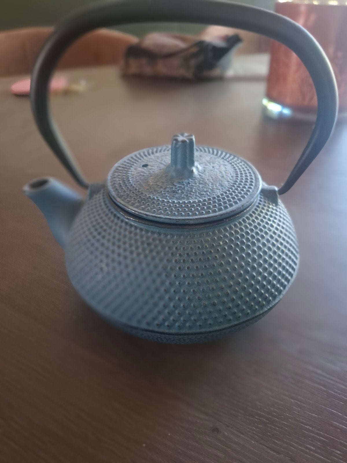 Gietijzeren theepot met zeef, Theepot/fluitketel, Gebruikt, Ophalen of Verzenden, Metaal