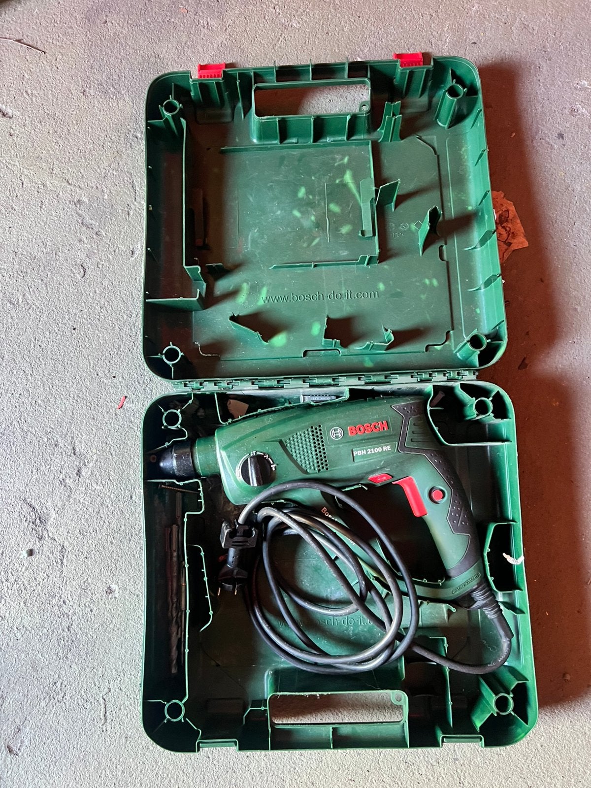 Bosch PBH 2100 RE boorhamer in koffer, Ophalen, Gebruikt, Boor- en/of Breekhamer