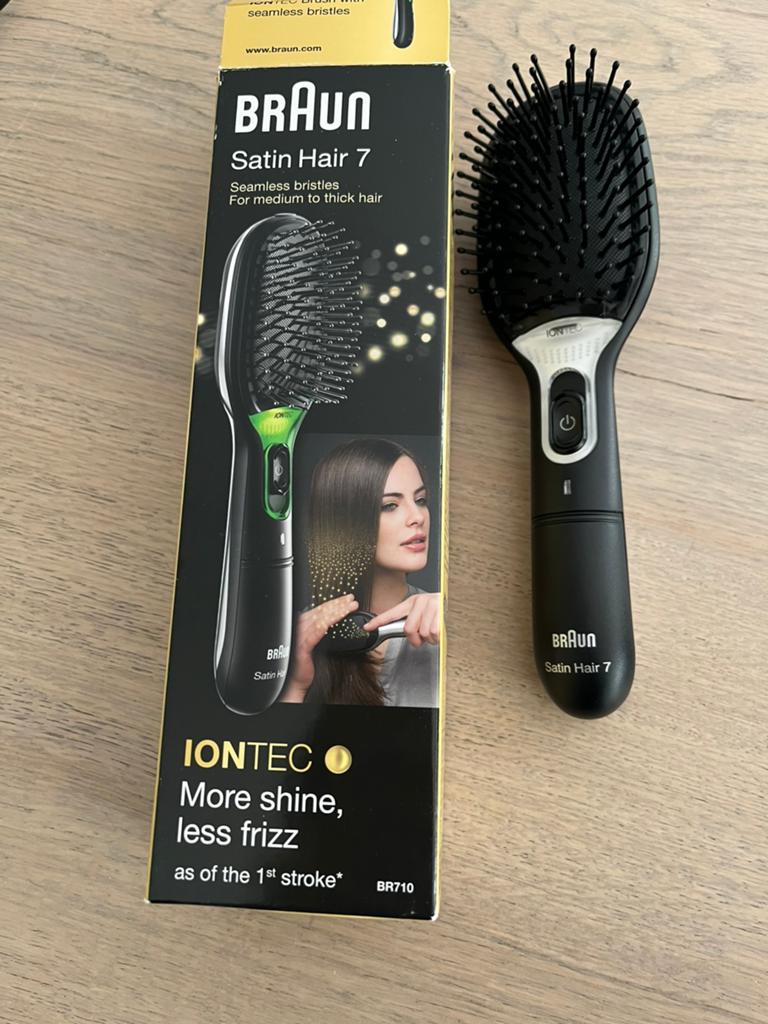 Ionic borstel, Ophalen, Zo goed als nieuw, Scheren en Epileren