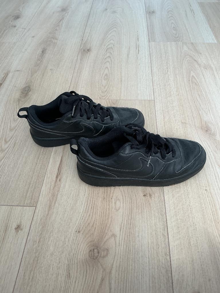 Schoenen, Ophalen, Zwart, Nike, Sneakers of Gympen