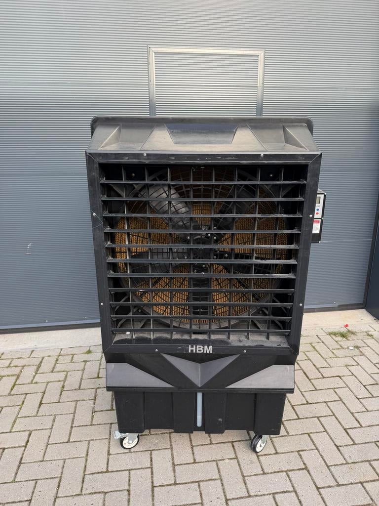 HBM koelventilator voor 330m2 / 18.000m3/U, Witgoed en Apparatuur, Ventilatoren, Ophalen, Zo goed als nieuw