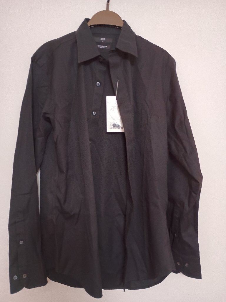Zwart overhemd XS, slim fit, Uniqlo, Halswijdte 38 (S) of kleiner, Zwart, Nieuw