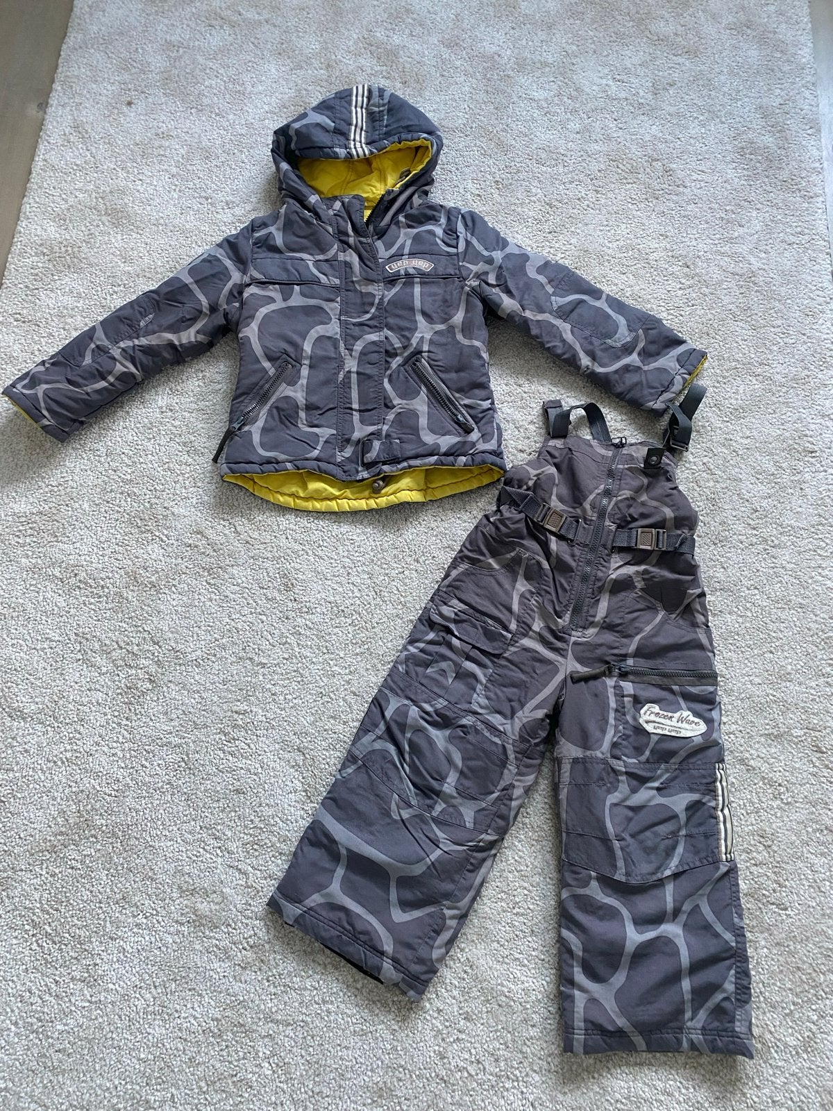Yep Yep Frozen Wave Ski-jas en Skibroek Set.Maat 116, Ophalen of Verzenden, Gebruikt, Jongen of Meisje, Setje