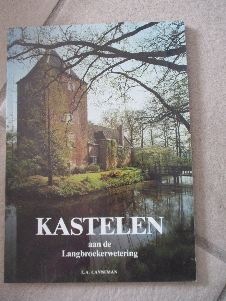 te koop: boek kastelen aan de langbroekerwetering, Ophalen of Verzenden, 19e eeuw, Gelezen