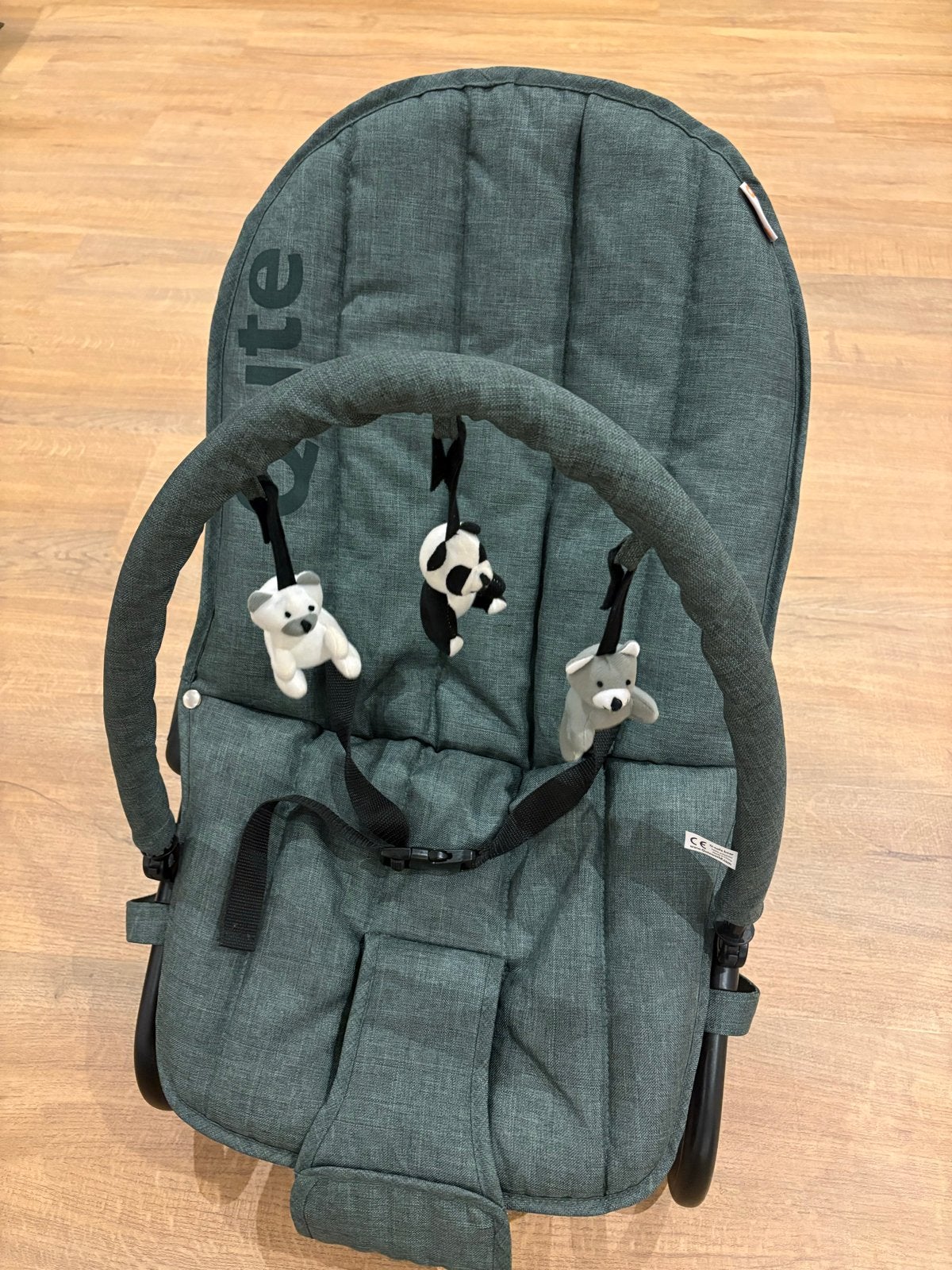 Babyute wipstoeltje met speelboog, Ophalen, Zo goed als nieuw