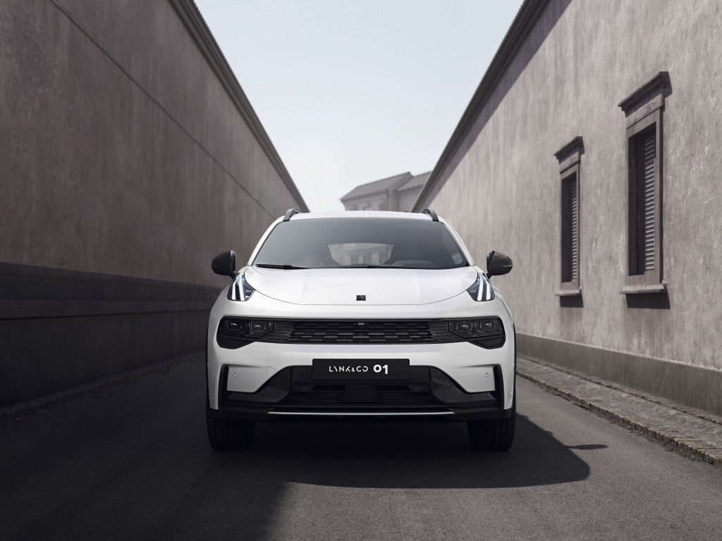 Lynk & Co 01 | CORE | UIT VOORRAAD LEVERBAAR | | Achteruitri, Auto's, Automaat, 1800 kg, Zwart, 4 cilinders