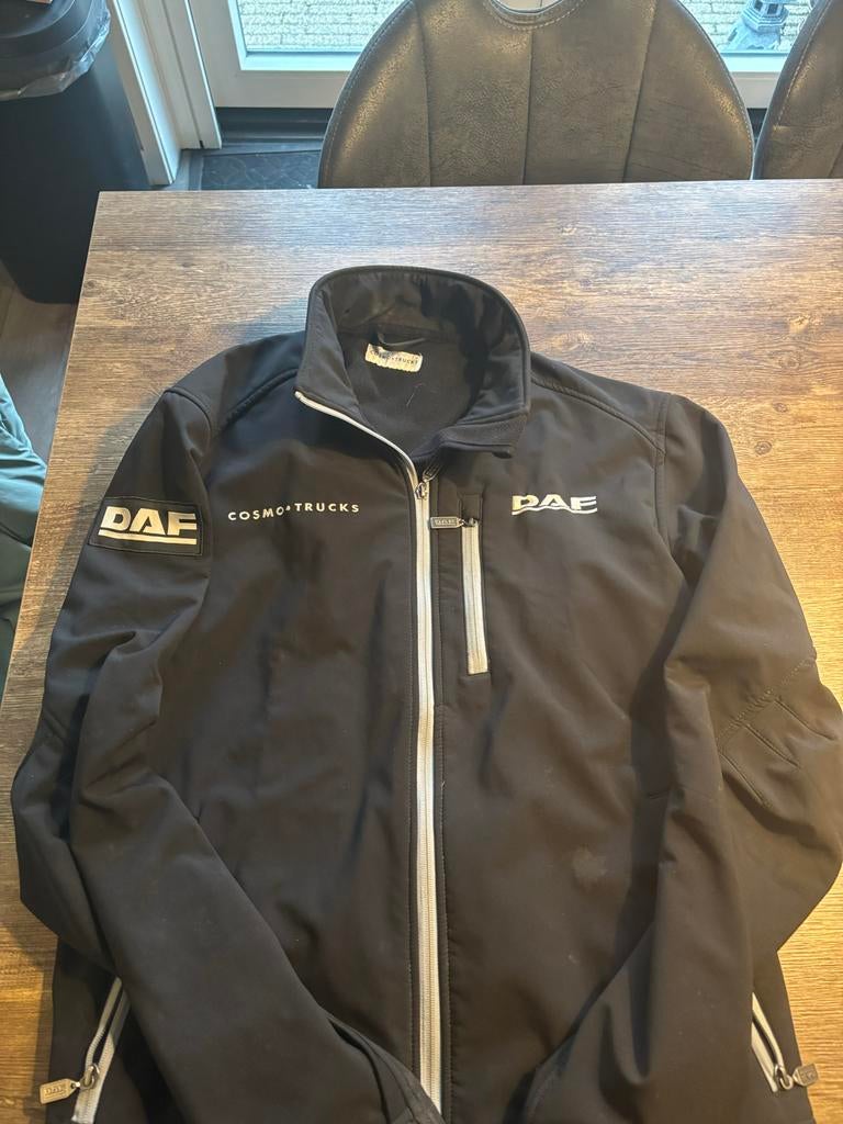 Daf Softshell jas - Zwart met DAF logo, Kleding | Heren, Jassen | Zomer, Zo goed als nieuw, Overige maten, Zwart, Ophalen of Verzenden