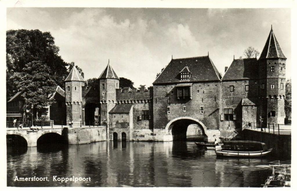 Amersfoort, Koppelpoort - boot volk - ongelopen, Ophalen of Verzenden, 1940 tot 1960, Ongelopen, Utrecht