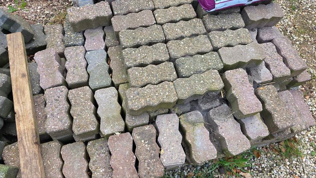 GRATIS ophalen klinkers, Tuin en Terras, Tegels en Klinkers, Ophalen of Verzenden, Beton, Klinkers