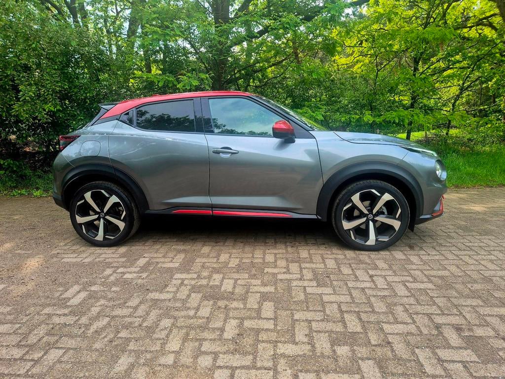 Nissan Juke 1.0 DIG-T Tekna / BOSE geluid / 19 inch, Gebruikt, Zwart, Bedrijf, 3 cilinders