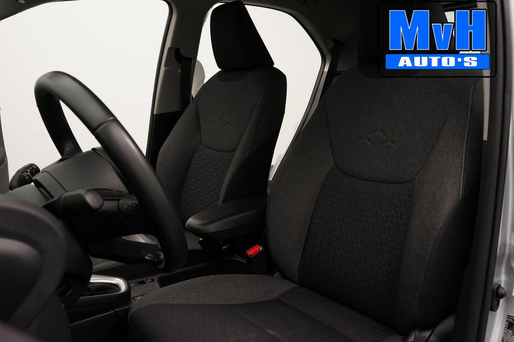 Toyota Yaris Cross 1.5 Hybrid Active|CAMERA|ADAP.CRUISE|LED, Auto's, Toyota, Stof, Gebruikt, 750 kg, Met garantie (alle)