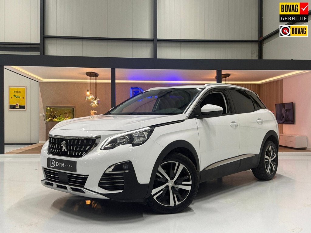 Peugeot 3008 131pk Automaat |Schermen Achterin | NAP | 360 C, Auto's, 1199 cc, Lichtsensor, Leder en Stof, Wit