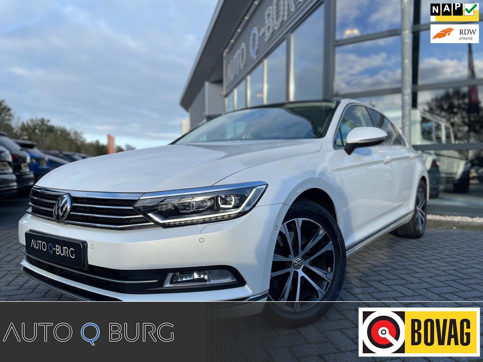 Volkswagen Passat 1.6 TDI Highline Business R | DSG | Panora, Auto's, Dealer onderhouden, Automatische klimaatregeling, Gebruikt