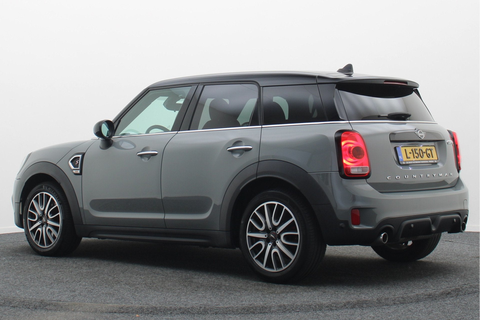 MINI Countryman 2.0 Cooper S Chili JCW Leer, Apple Carplay,, Auto's, Voorwielaandrijving, 15 km/l, Gebruikt, Handgeschakeld