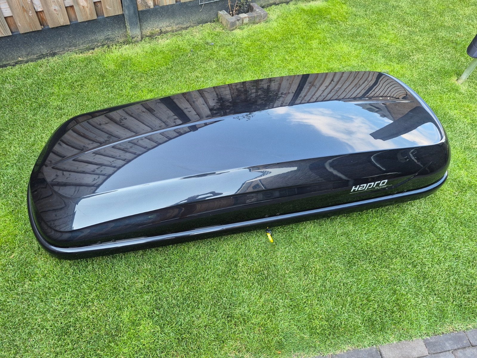 Hapro Traxer 8.6 Brilliant Black - 530L Dakkoffer, Auto diversen, Dakkoffers, Ophalen