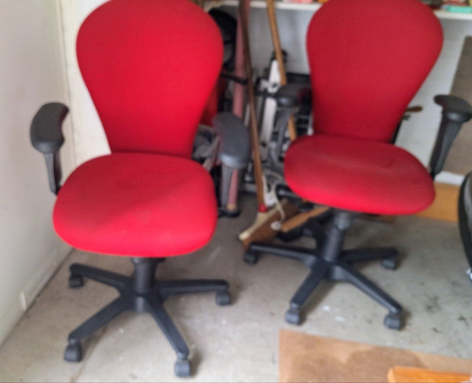 Comfortabele rode bureaustoelen - Set van 2, Ophalen, Gebruikt, Rood, Bureaustoel