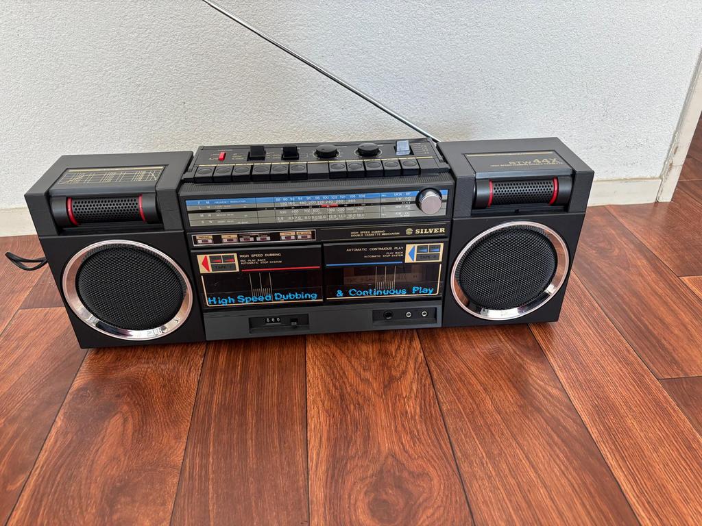 Radio, Ophalen of Verzenden, Zo goed als nieuw