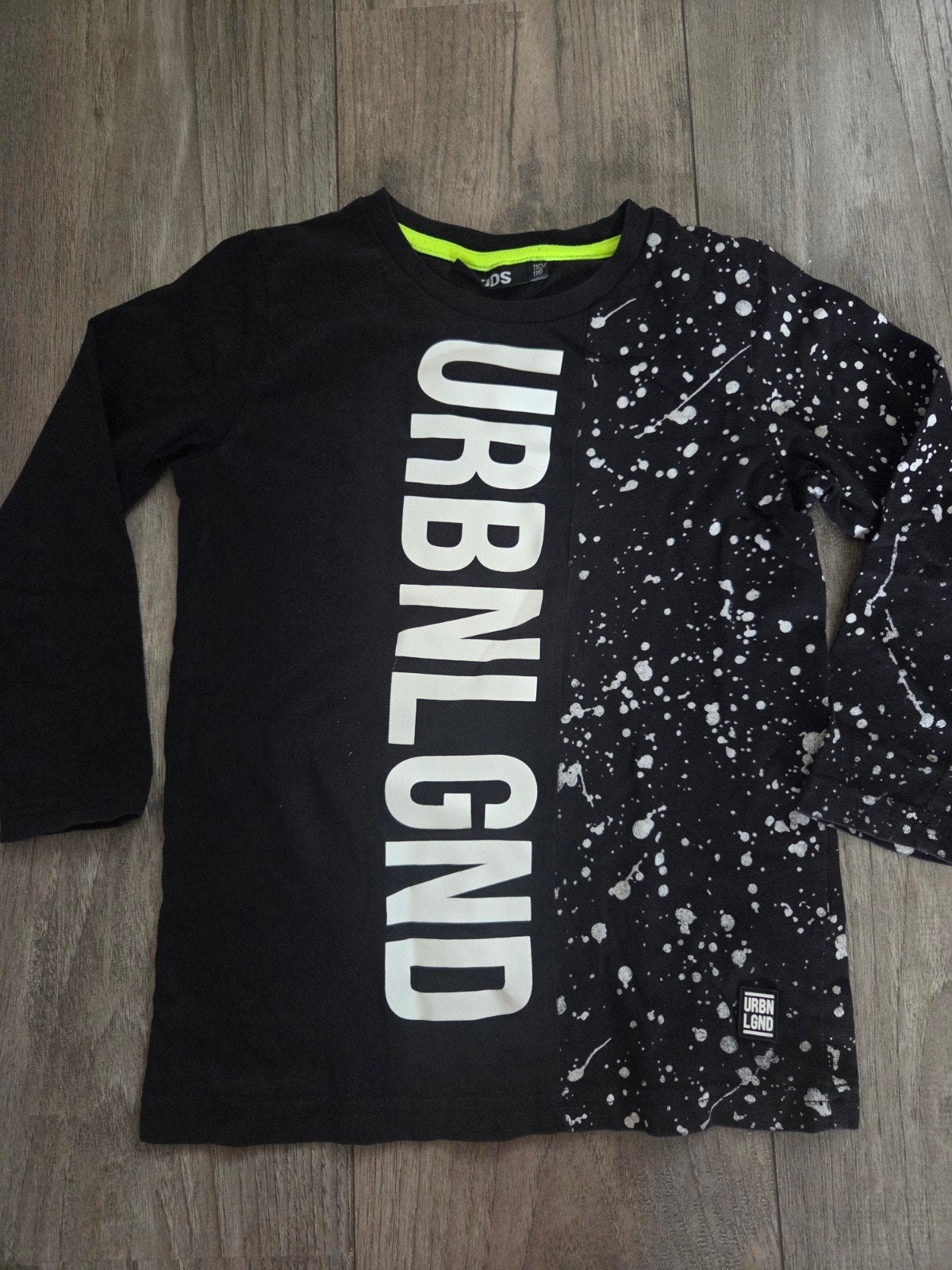 Stoere longsleeve maat 110/116 van Europe Kids, Kinderen en Baby's, Kinderkleding | Maat 110, Europe Kids, Ophalen of Verzenden
