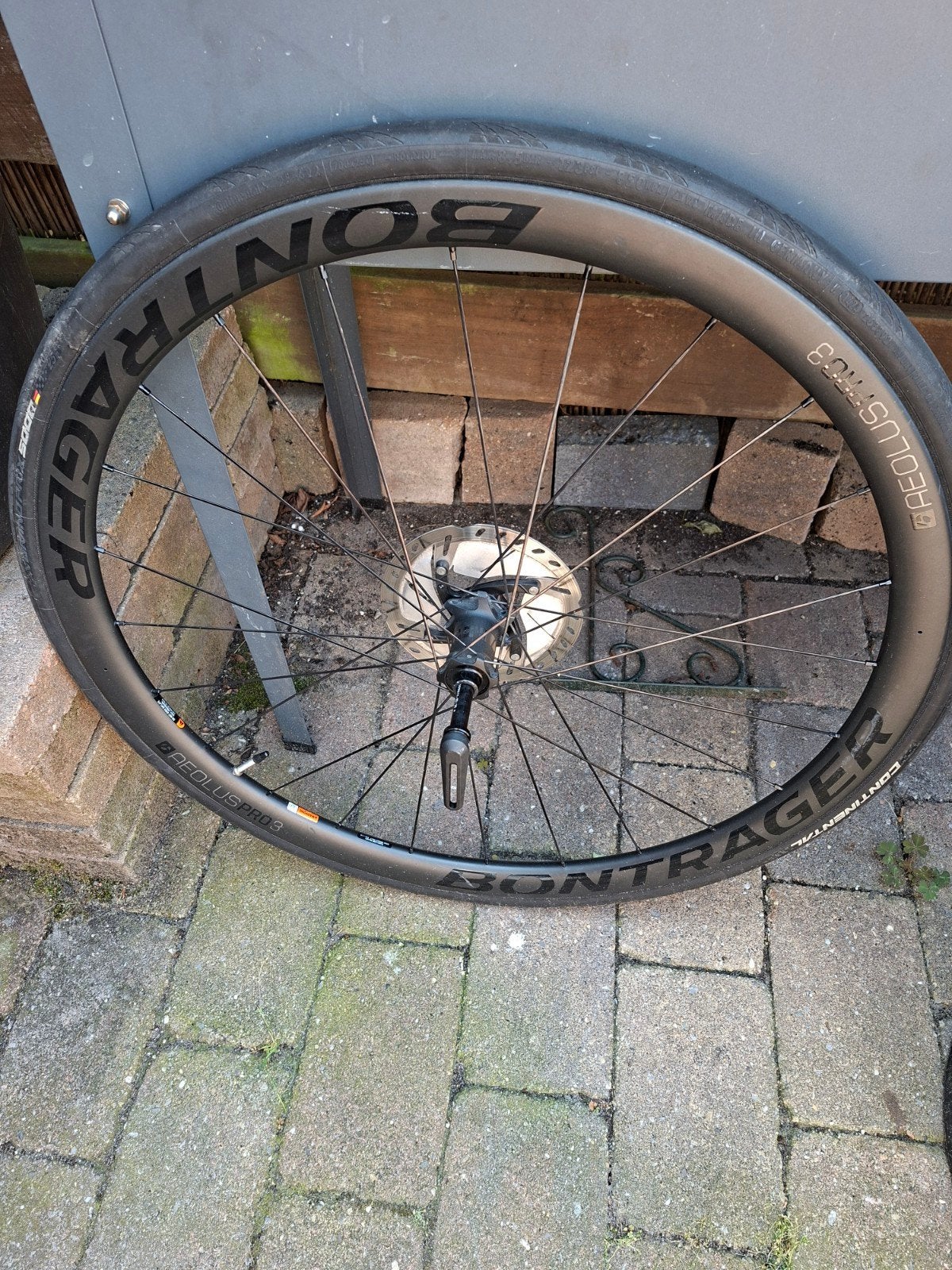 Bontrager Aeolus Pro 3 Wiel met Continental Band, Zo goed als nieuw, Bontrager, Racefiets, Carbon