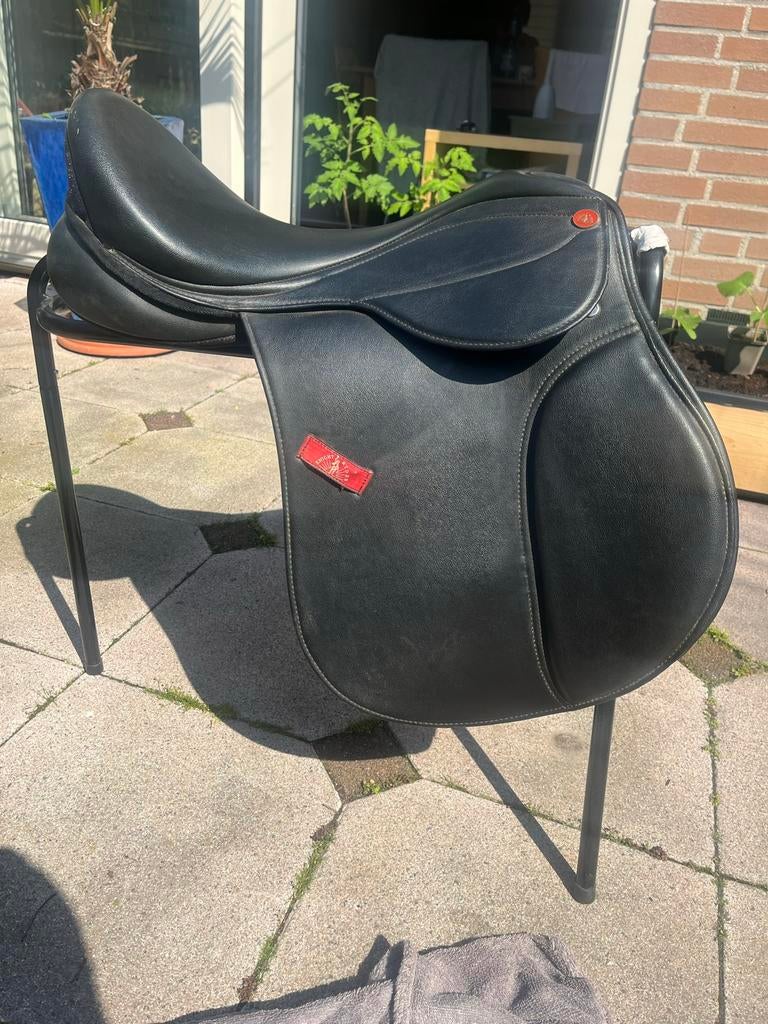 Knight Rider synthetisch veelzeidigheids zadel 18”, Ophalen of Verzenden, Gebruikt, Recreatie