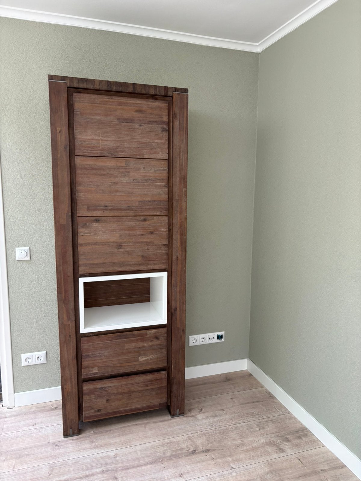 Hoge kast met nisje, Ophalen, Gebruikt, 25 tot 50 cm, 200 cm of meer