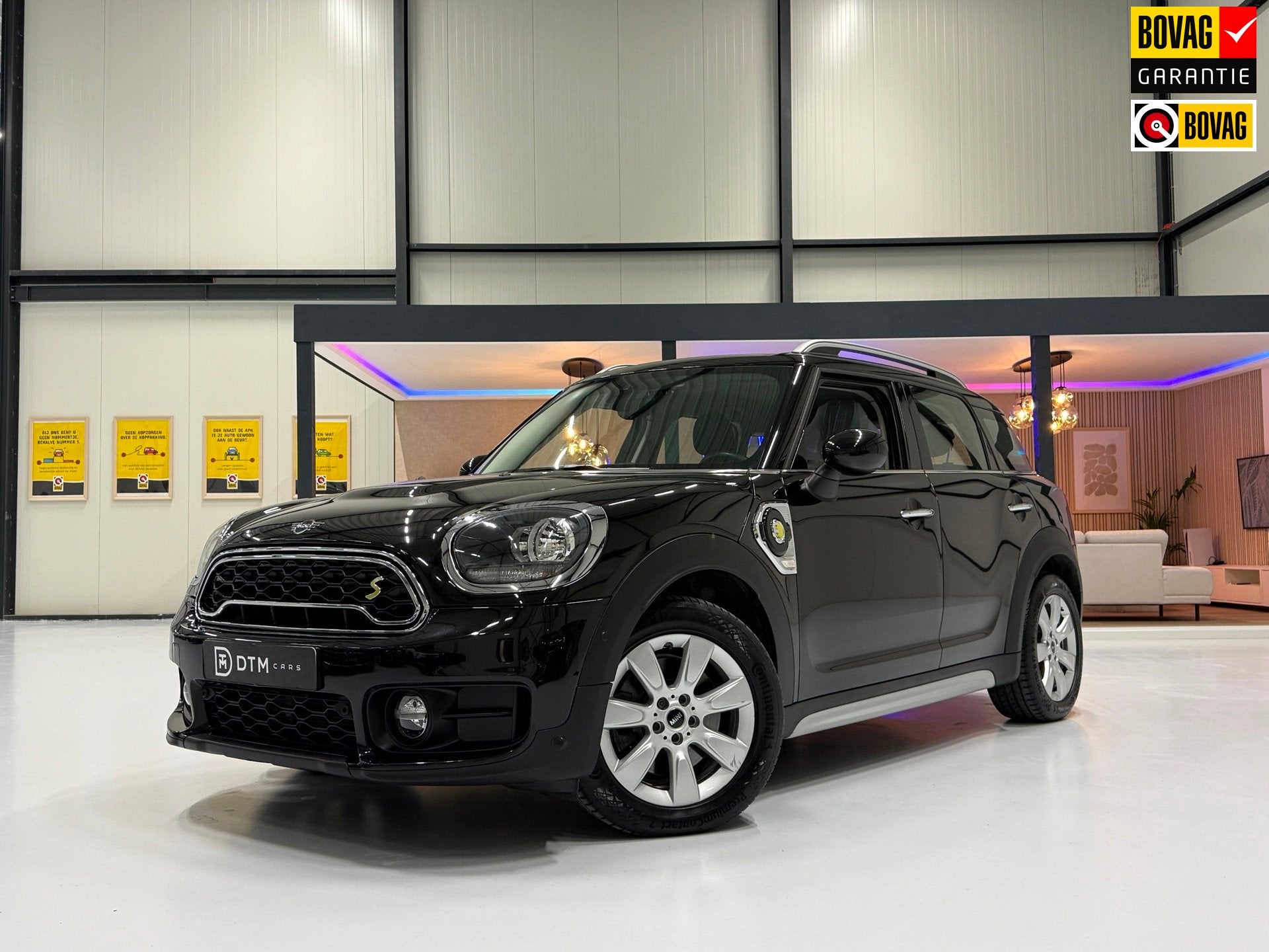 Mini Countryman Cooper S E ALL4 AUT SOH 94,8 | 224pk | PHEV, Auto's, Mini, Automaat, Dealer onderhouden, Stof, Gebruikt
