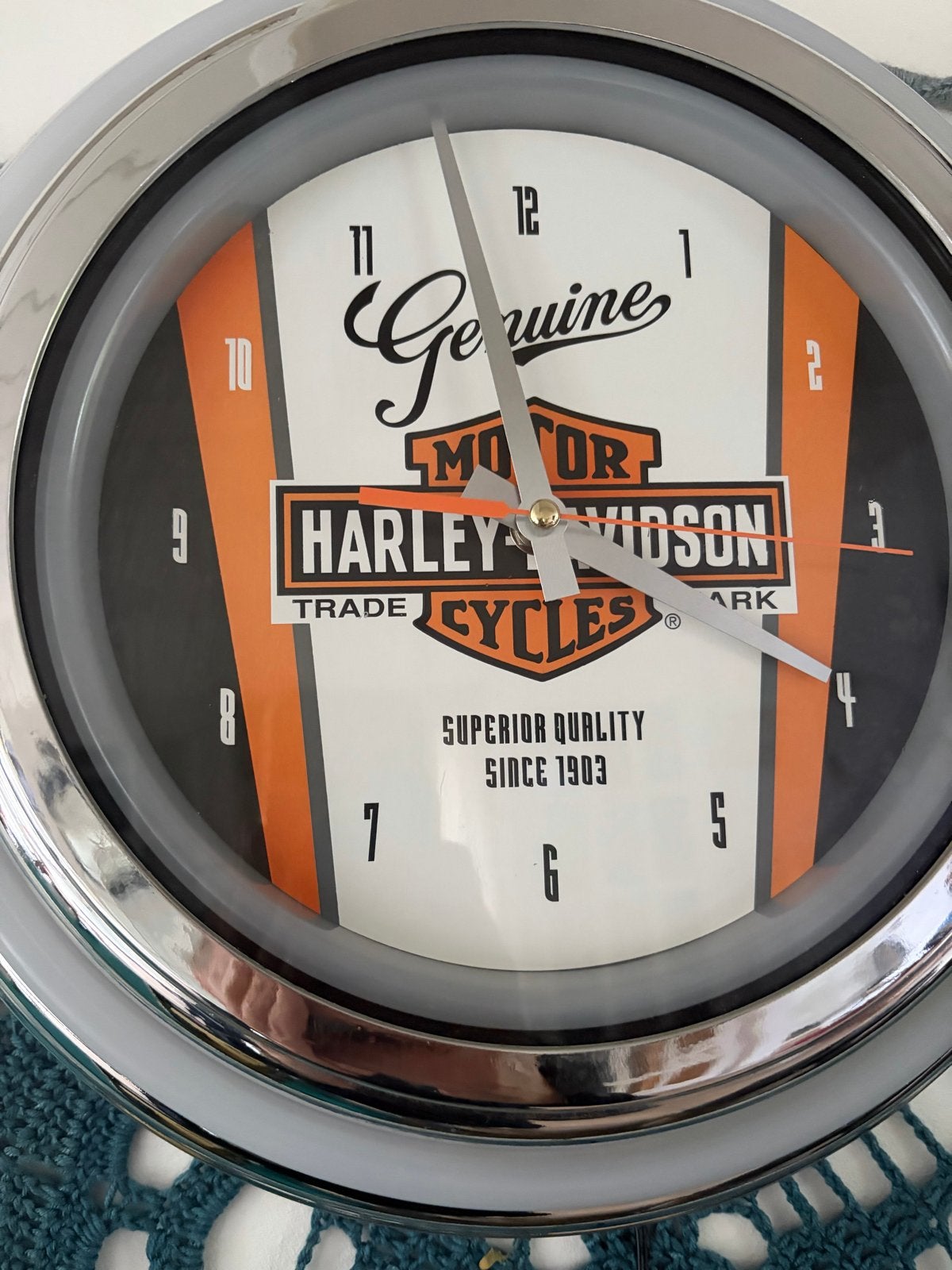 Unieke Harley Davidson wandklok met neon verlichting, Vintage, Analoog, Ophalen of Verzenden, Zo goed als nieuw
