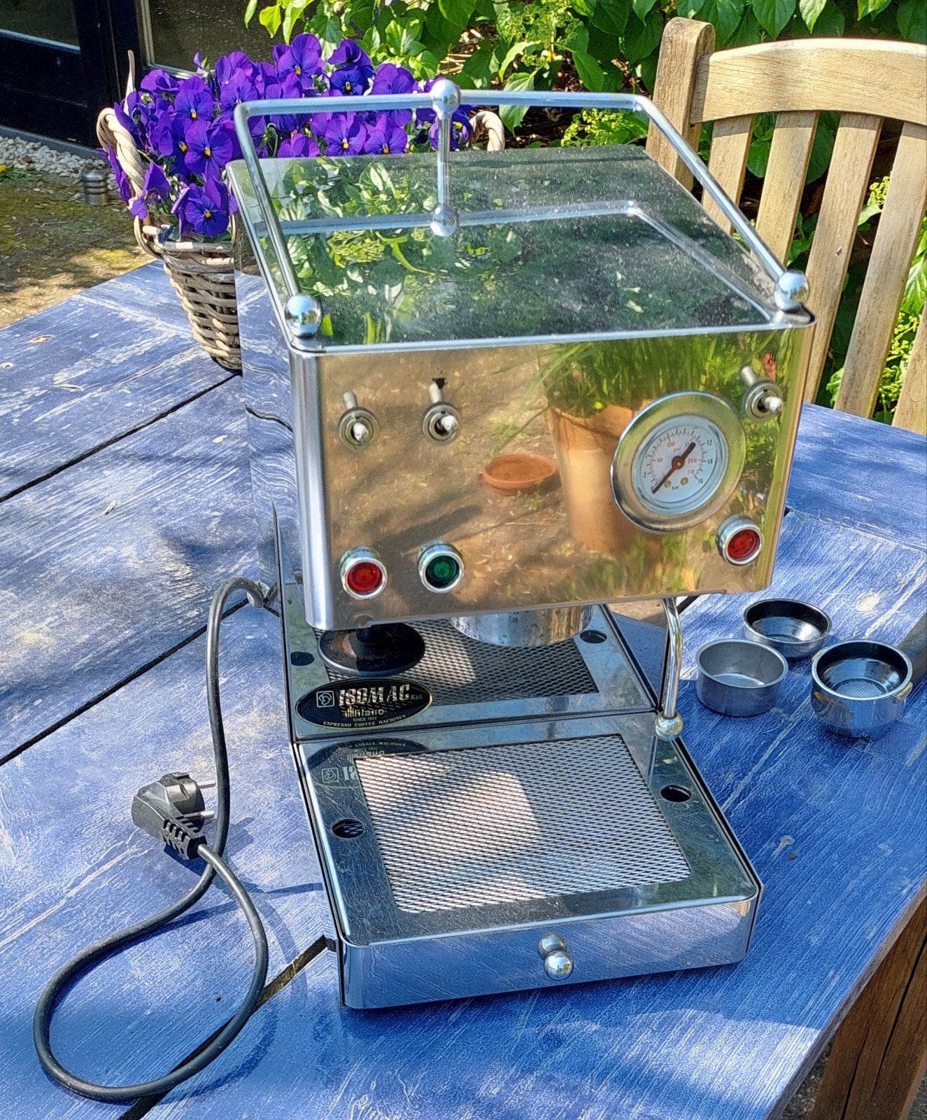 Espressomachine Isomac, chroom met evt. koffiebonenmaler, Witgoed en Apparatuur, Koffiezetapparaten, Verzenden, Gebruikt, Espresso apparaat