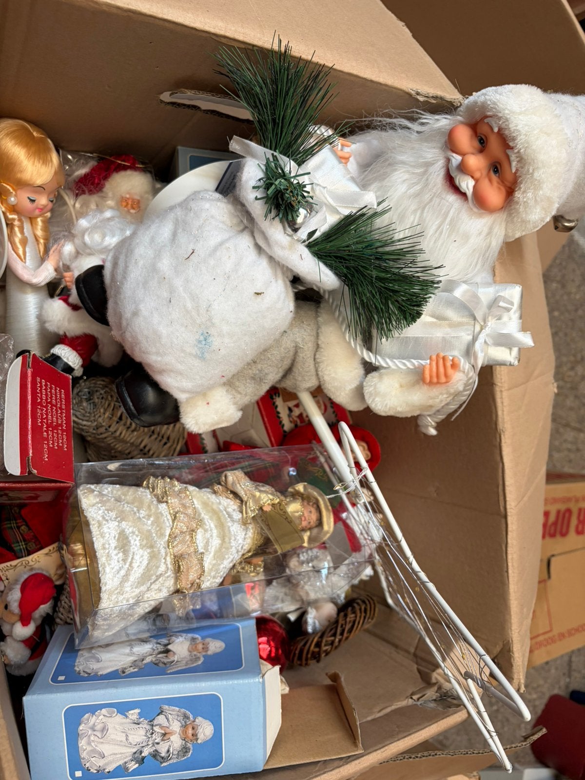 Doos met kerst decoratie, Ophalen, Zo goed als nieuw