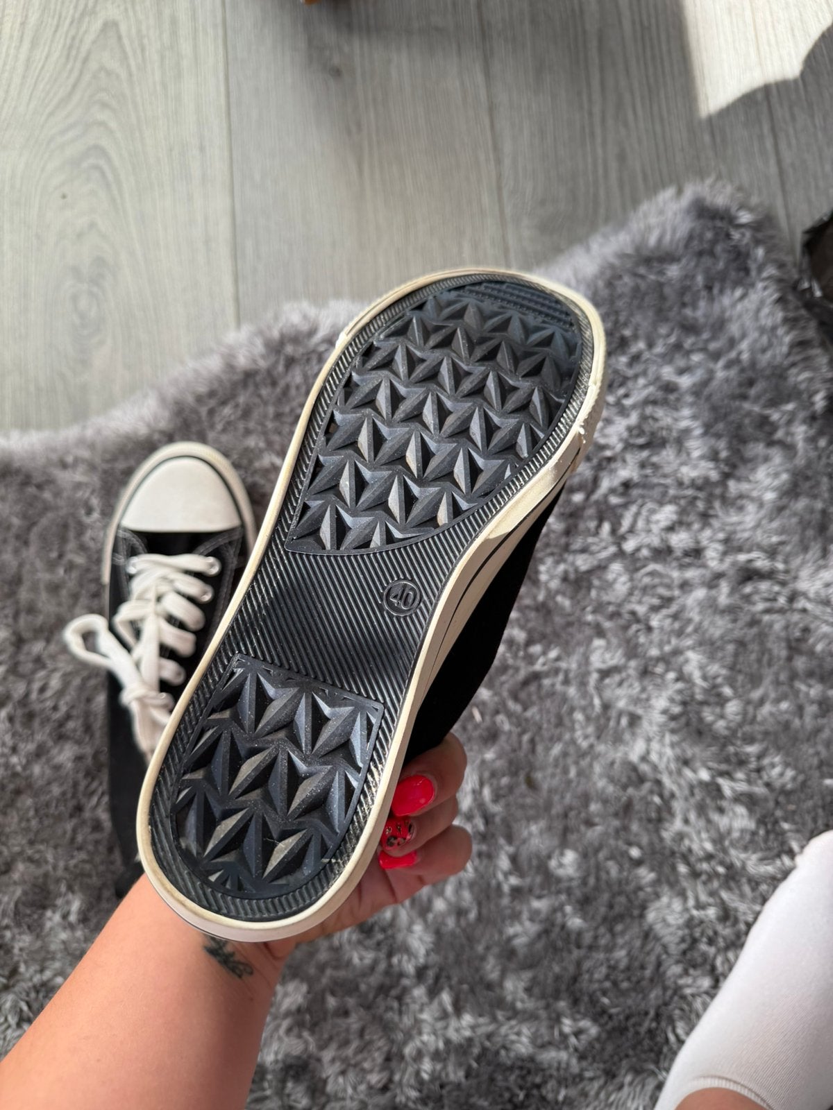Vintage Look Zwarte Canvas Sneakers / Gympjes - Maat 40, Kleding | Dames, Zwart, Ophalen of Verzenden, Sneakers of Gympen, Zo goed als nieuw