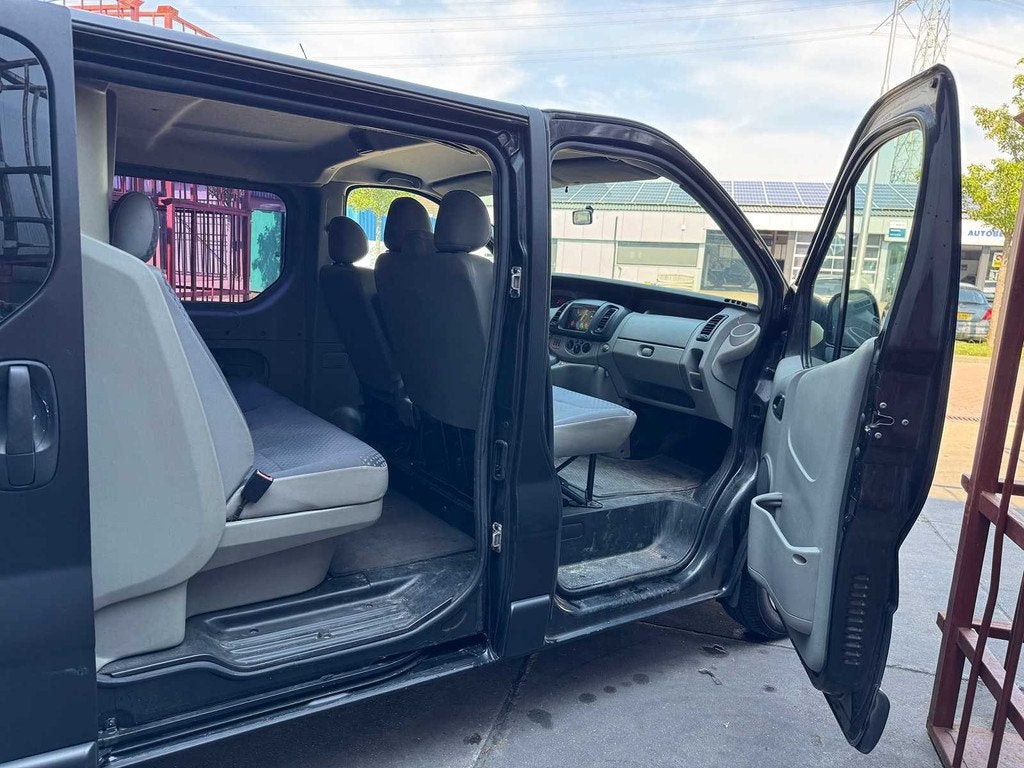 Renault Trafic 2.0 dCi T29 L2H1 DC Automaat 5941, Auto's, Renault, Gebruikt, Overige carrosserieën, Bedrijf, Diesel