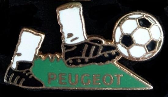 Peugeot Voetbal pin, Verzenden, Nieuw, Sport, Speldje of Pin