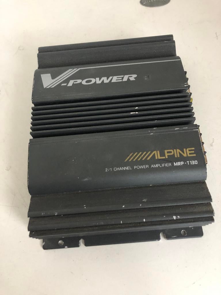 Alpine V-Power MRP-T130 2/1 Kanaals Versterker, Auto diversen, Autospeakers, Ophalen of Verzenden, Zo goed als nieuw