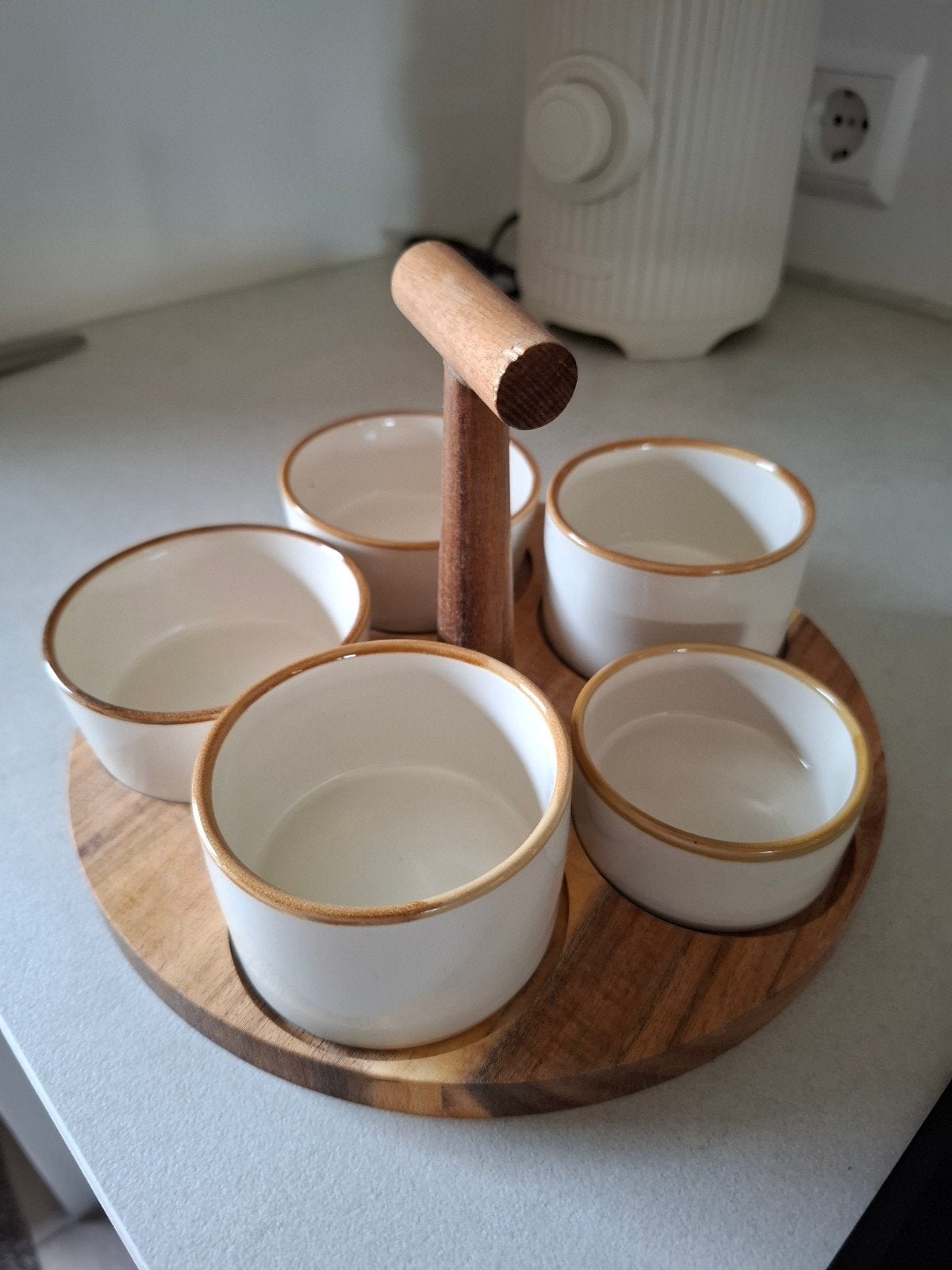 Houten Dienblad (handvat) met 5 Porseleinen Bakjes - 23 cm, Ophalen, Zo goed als nieuw, Bruin, Hout