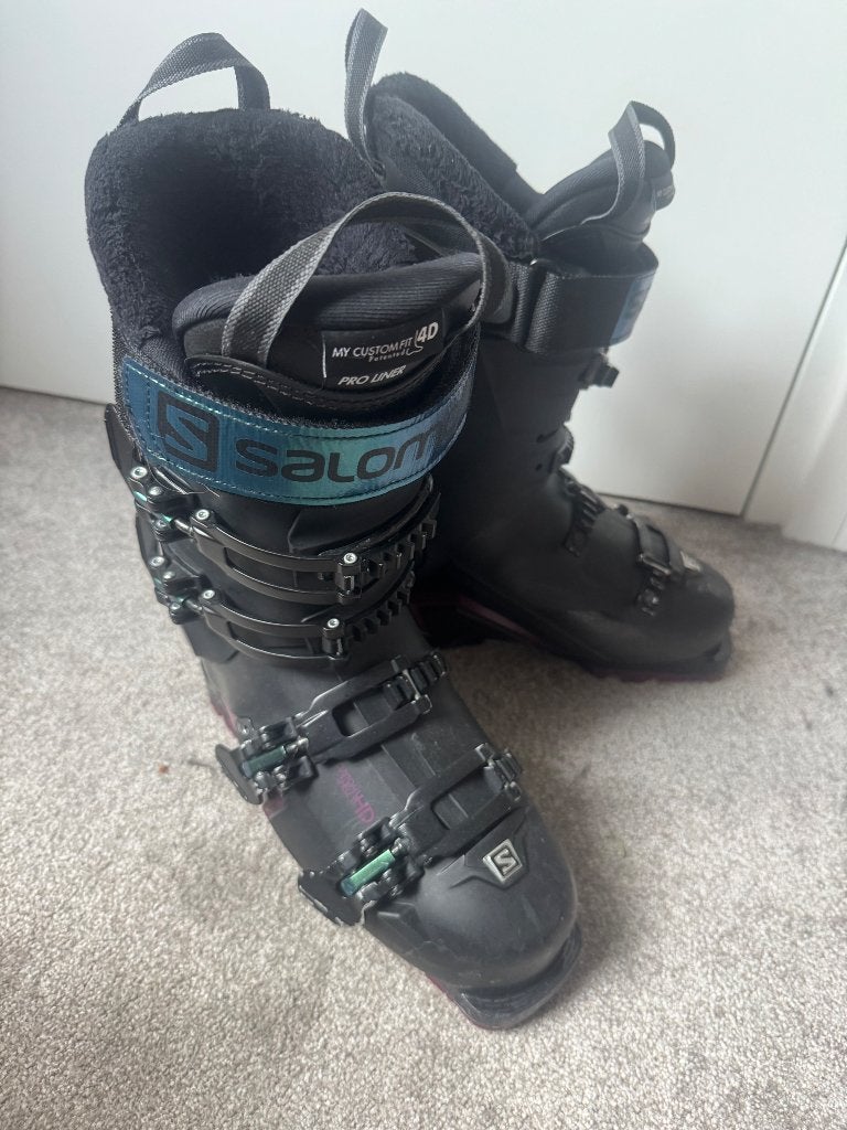 Skischoenen, Sport en Fitness, Skiën en Langlaufen, 160 tot 180 cm, Verzenden, Schoenen, Salomon