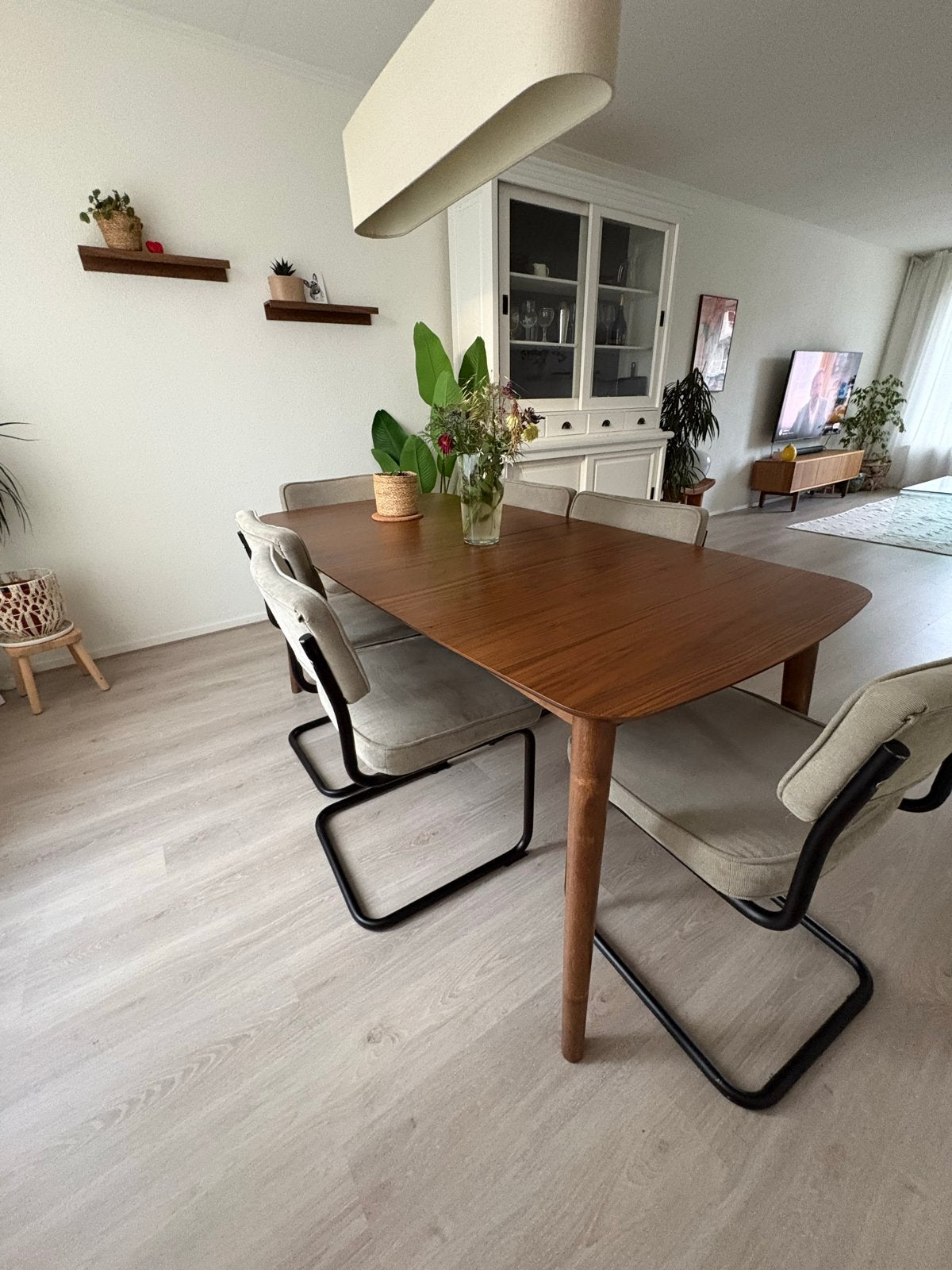 Walnoot houten eettafel, Ophalen, 100 tot 150 cm, 50 tot 100 cm, Zo goed als nieuw