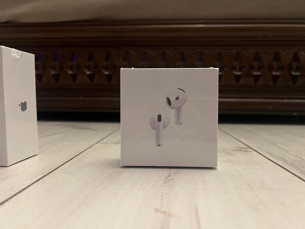 Airpods 4, Bluetooth, In gehoorgang (in-ear), Nieuw, Ophalen of Verzenden