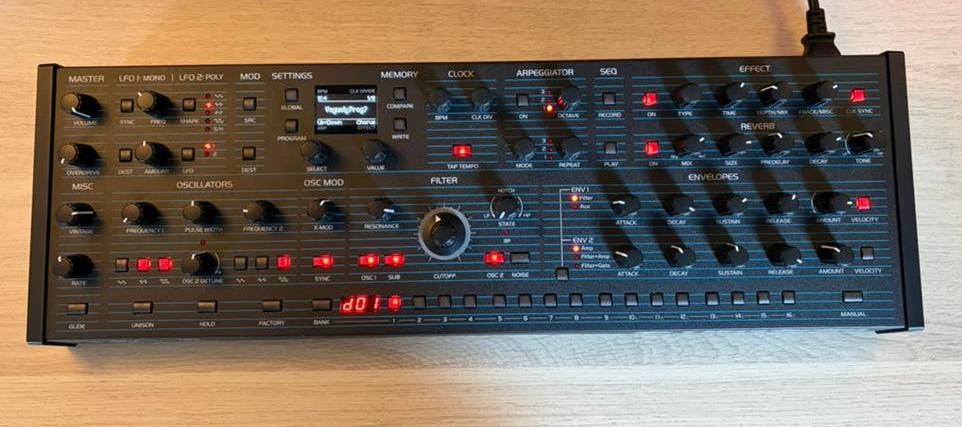 Sequential Teo-5 desktop (zgan), Muziek en Instrumenten, Synthesizers, Ophalen, Zo goed als nieuw, Overige aantallen, Overige merken