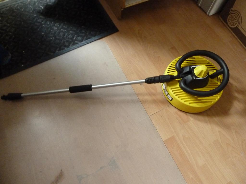 Kärcher Terras reiniger T300, Tuin en Terras, Hogedrukreinigers, Ophalen, Zo goed als nieuw, Elektrisch, Karcher terras reiniger