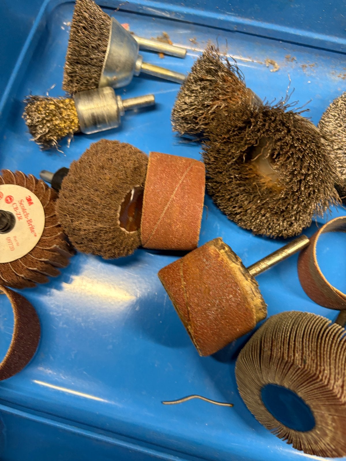 Diverse borstels en schuurkoppen voor boormachine/slijper, Ophalen of Verzenden, Gebruikt