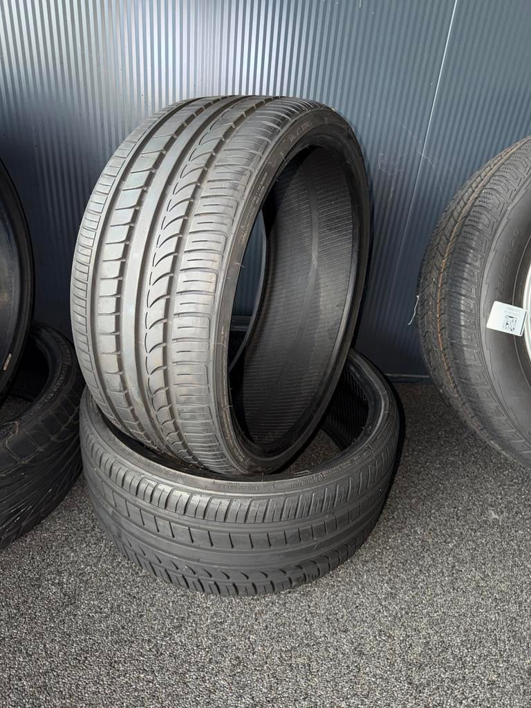 2x Austone Zomerbanden 245/35 R20 - Zo goed als nieuw, Ophalen, Band(en), Personenwagen, 20 inch