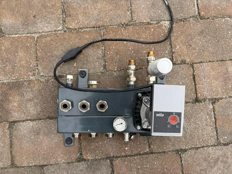 3-groeps Mengverdeler vloerverwarming Wilo, Ophalen, Gebruikt, Minder dan 30 cm, Overige typen