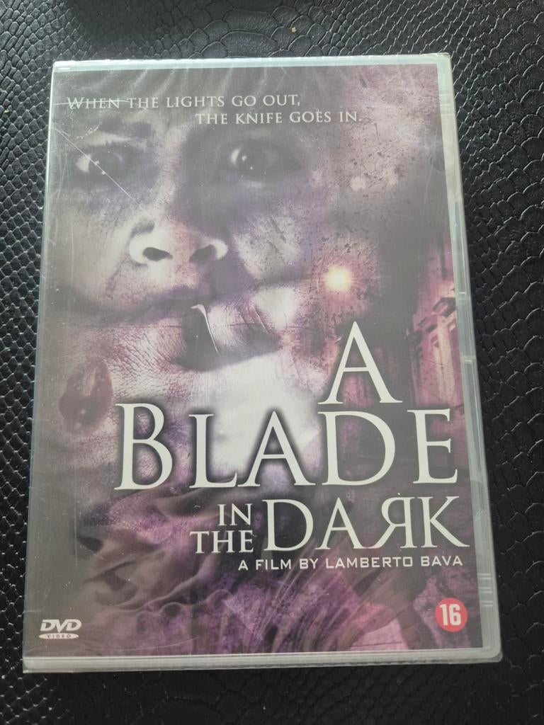A blade in the dark, Cd's en Dvd's, Vanaf 16 jaar, Ophalen of Verzenden, Nieuw in verpakking, Vampiers of Zombies