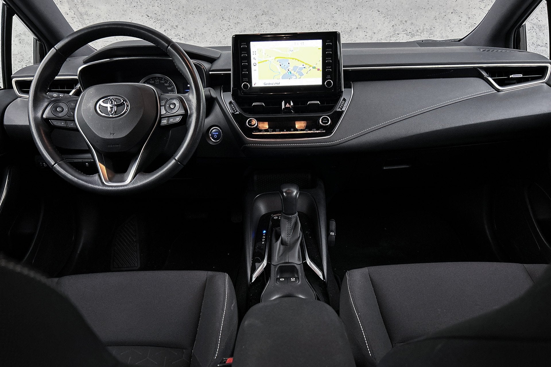 Foto 2 van Toyota Corolla Touring Sports 1.8 Hybrid Active | LED koplam