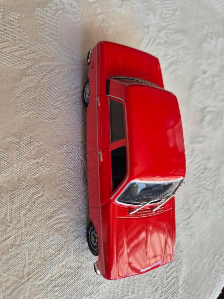 Peugeot autootje, Hobby en Vrije tijd, Modelauto's | 1:87, Ophalen of Verzenden, Auto, Overige merken