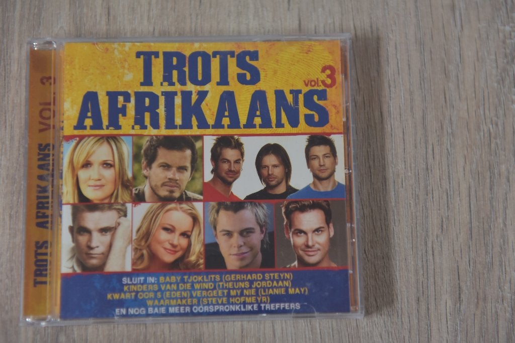 TROTS AFRIKAANS VOLUME 3, Verzenden, Inclusief doosje, Zo goed als nieuw, Verzamelalbum